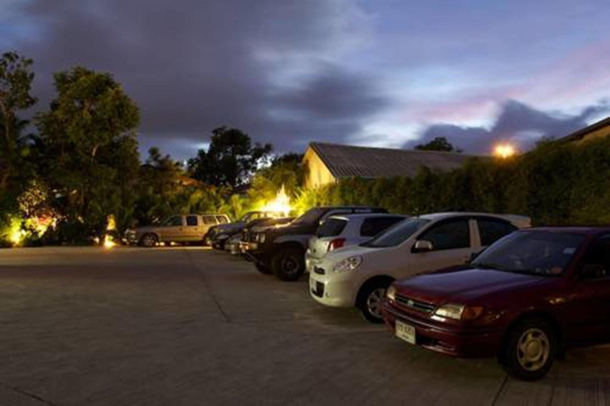Airport Mansion Phuket Hotel Ban Bo Han Ngoại thất bức ảnh